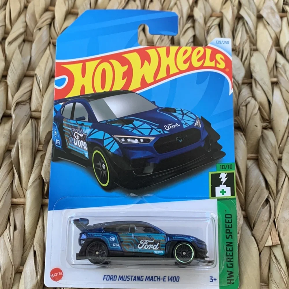 Treasure Hunt Ford Mustang Mach E1400 Hot Wheels Electric Vehicle EV Car 2024 🆕